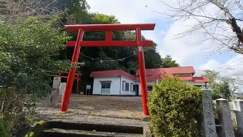 天ｹ峯稲荷神社の鳥居