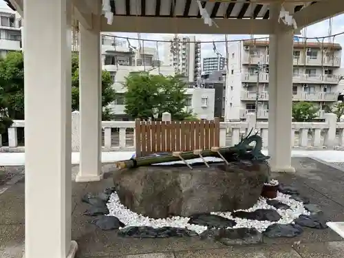 貴船社（一社3）の手水舎