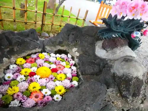 伊達神社の手水