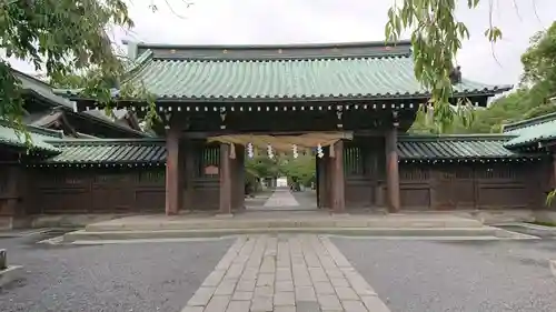 三嶋大社の山門・神門