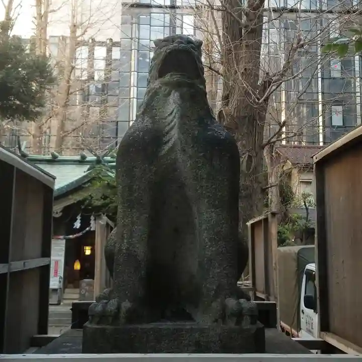 稲荷鬼王神社の狛犬