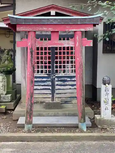 新光寺の末社