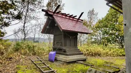 面白内神社の本殿