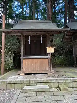 諏訪大社下社春宮(長野県)