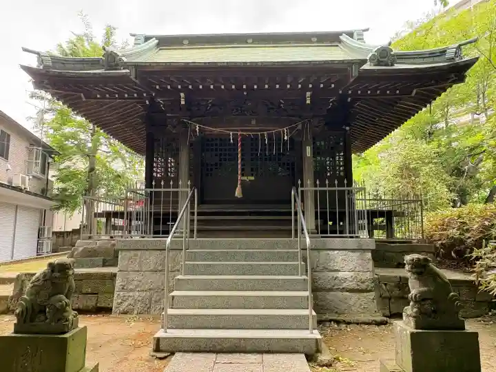 久地神社の{uncategorized: "未分類", other: "その他", undefined: "問題あり", building: "その他建物", grave: "お墓", sacred_gate: "鳥居", guardian: "狛犬", statue: "像", buddha: "仏像", history: "歴史", nature: "自然", garden: "庭園", animal: "動物", pagoda: "塔", temizu: "手水舎", mountain_gate: "山門・神門", sanctuary: "本殿・本堂", subordinate: "末社・摂社", art: "芸術", scenery: "景色", jizo: "地蔵", ema: "絵馬", goshuin: "御朱印", omikuji: "おみくじ", items: "授与品その他", amulet: "お守り", goshuincho: "御朱印帳", eats: "食事", festival: "お祭り", votive_dance: "神楽", shichigosan: "七五三参", wedding: "結婚式", experience: "体験その他", initially: "初詣", around: "周辺", anti_infection: "感染症対策"}