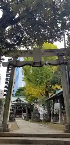綾瀬稲荷神社の鳥居