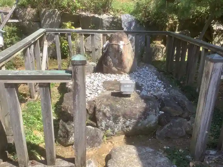 上地八幡宮のその他建物