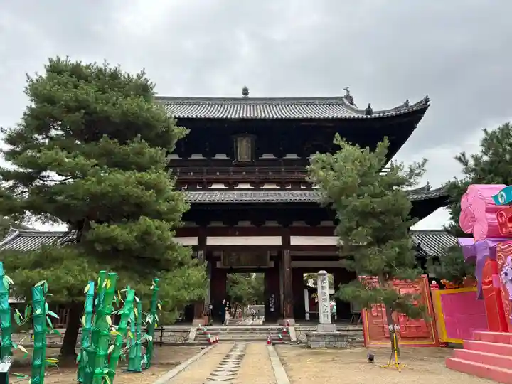 萬福寺の山門・神門