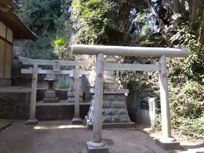津久井浅間神社の鳥居