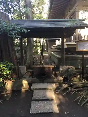 井草八幡宮の手水舎