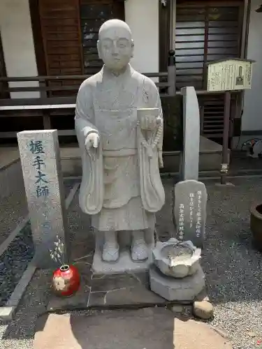 西善院の{uncategorized: "未分類", other: "その他", undefined: "問題あり", building: "その他建物", grave: "お墓", sacred_gate: "鳥居", guardian: "狛犬", statue: "像", buddha: "仏像", history: "歴史", nature: "自然", garden: "庭園", animal: "動物", pagoda: "塔", temizu: "手水舎", mountain_gate: "山門・神門", sanctuary: "本殿・本堂", subordinate: "末社・摂社", art: "芸術", scenery: "景色", jizo: "地蔵", ema: "絵馬", goshuin: "御朱印", omikuji: "おみくじ", items: "授与品その他", amulet: "お守り", goshuincho: "御朱印帳", eats: "食事", festival: "お祭り", votive_dance: "神楽", shichigosan: "七五三参", wedding: "結婚式", experience: "体験その他", initially: "初詣", around: "周辺", anti_infection: "感染症対策"}