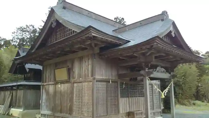 三枝祇神社の本殿・本堂