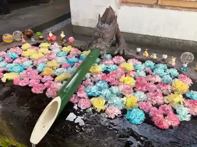 揖宿神社の{uncategorized: "未分類", other: "その他", undefined: "問題あり", building: "その他建物", grave: "お墓", sacred_gate: "鳥居", guardian: "狛犬", statue: "像", buddha: "仏像", history: "歴史", nature: "自然", garden: "庭園", animal: "動物", pagoda: "塔", temizu: "手水舎", mountain_gate: "山門・神門", sanctuary: "本殿・本堂", subordinate: "末社・摂社", art: "芸術", scenery: "景色", jizo: "地蔵", ema: "絵馬", goshuin: "御朱印", omikuji: "おみくじ", items: "授与品その他", amulet: "お守り", goshuincho: "御朱印帳", eats: "食事", festival: "お祭り", votive_dance: "神楽", shichigosan: "七五三参", wedding: "結婚式", experience: "体験その他", initially: "初詣", around: "周辺", anti_infection: "感染症対策"}