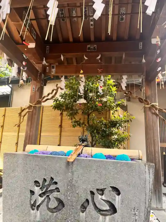 蛇窪神社の{uncategorized: "未分類", other: "その他", undefined: "問題あり", building: "その他建物", grave: "お墓", sacred_gate: "鳥居", guardian: "狛犬", statue: "像", buddha: "仏像", history: "歴史", nature: "自然", garden: "庭園", animal: "動物", pagoda: "塔", temizu: "手水舎", mountain_gate: "山門・神門", sanctuary: "本殿・本堂", subordinate: "末社・摂社", art: "芸術", scenery: "景色", jizo: "地蔵", ema: "絵馬", goshuin: "御朱印", omikuji: "おみくじ", items: "授与品その他", amulet: "お守り", goshuincho: "御朱印帳", eats: "食事", festival: "お祭り", votive_dance: "神楽", shichigosan: "七五三参", wedding: "結婚式", experience: "体験その他", initially: "初詣", around: "周辺", anti_infection: "感染症対策"}