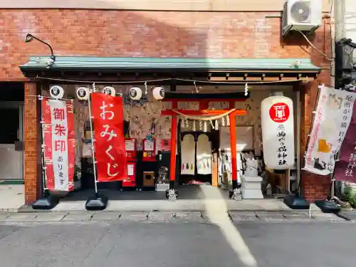 長崎尾曲がり猫神社(長崎県)
