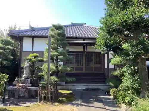 恵日寺の本殿・本堂