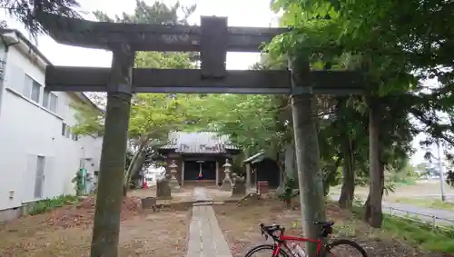 八幡神社の鳥居