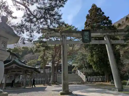函館八幡宮の鳥居