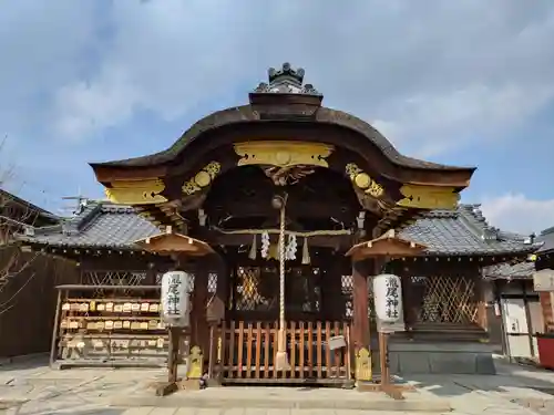 瀧尾神社の本殿