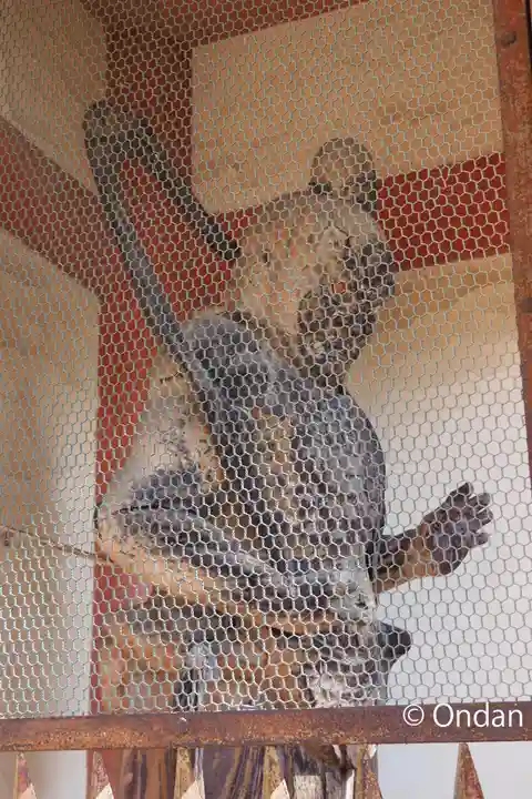 厄除観音寺(長田観音)の像