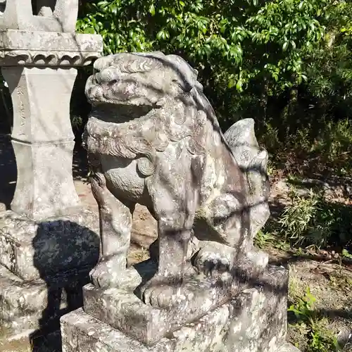 春日神社の狛犬