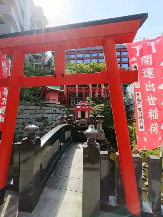 成田山横浜別院延命院の{uncategorized: "未分類", other: "その他", undefined: "問題あり", building: "その他建物", grave: "お墓", sacred_gate: "鳥居", guardian: "狛犬", statue: "像", buddha: "仏像", history: "歴史", nature: "自然", garden: "庭園", animal: "動物", pagoda: "塔", temizu: "手水舎", mountain_gate: "山門・神門", sanctuary: "本殿・本堂", subordinate: "末社・摂社", art: "芸術", scenery: "景色", jizo: "地蔵", ema: "絵馬", goshuin: "御朱印", omikuji: "おみくじ", items: "授与品その他", amulet: "お守り", goshuincho: "御朱印帳", eats: "食事", festival: "お祭り", votive_dance: "神楽", shichigosan: "七五三参", wedding: "結婚式", experience: "体験その他", initially: "初詣", around: "周辺", anti_infection: "感染症対策"}