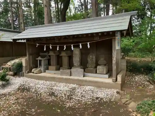 弓田香取神社の{uncategorized: "未分類", other: "その他", undefined: "問題あり", building: "その他建物", grave: "お墓", sacred_gate: "鳥居", guardian: "狛犬", statue: "像", buddha: "仏像", history: "歴史", nature: "自然", garden: "庭園", animal: "動物", pagoda: "塔", temizu: "手水舎", mountain_gate: "山門・神門", sanctuary: "本殿・本堂", subordinate: "末社・摂社", art: "芸術", scenery: "景色", jizo: "地蔵", ema: "絵馬", goshuin: "御朱印", omikuji: "おみくじ", items: "授与品その他", amulet: "お守り", goshuincho: "御朱印帳", eats: "食事", festival: "お祭り", votive_dance: "神楽", shichigosan: "七五三参", wedding: "結婚式", experience: "体験その他", initially: "初詣", around: "周辺", anti_infection: "感染症対策"}