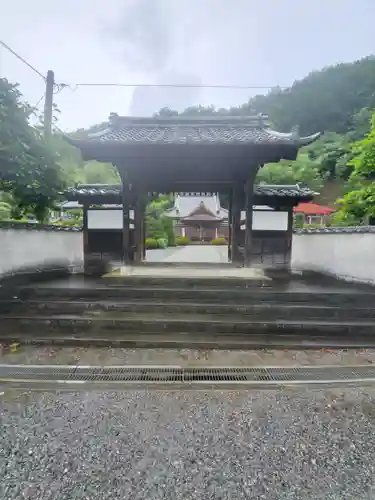 萬福寺の山門