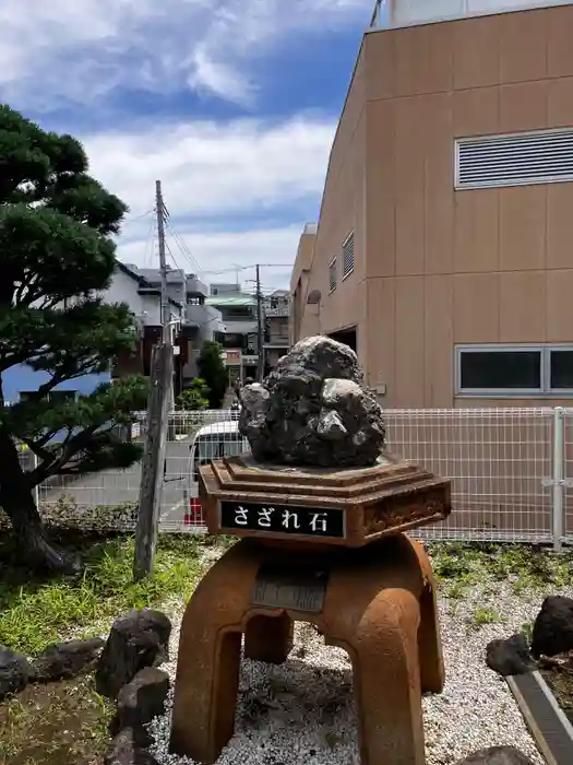 糸縄神社の建物その他