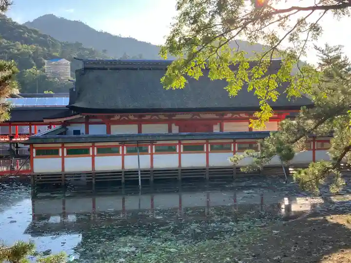 厳島神社(広島県)