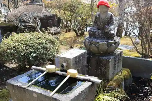 長命寺の手水