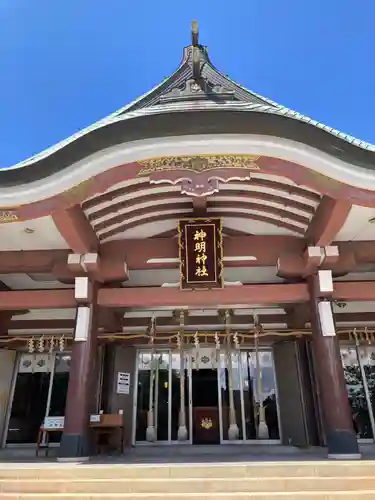 神明神社の本殿