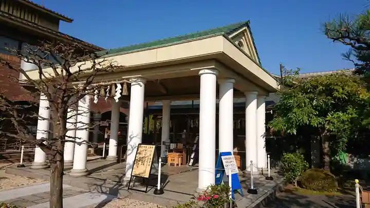 飛行神社の本殿・本堂