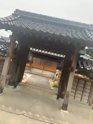 西念寺の山門・神門