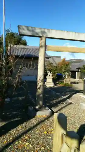 須賀神社の建物その他