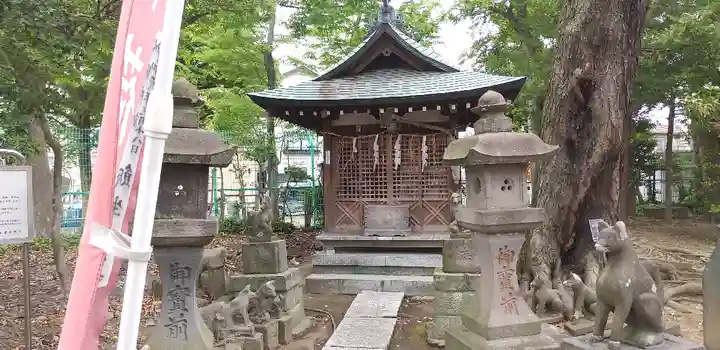 半田稲荷神社の末社・摂社