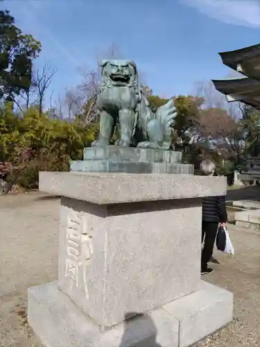 豊國神社の狛犬