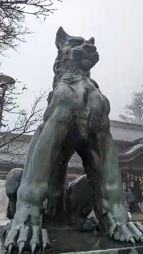 武蔵御嶽神社の狛犬