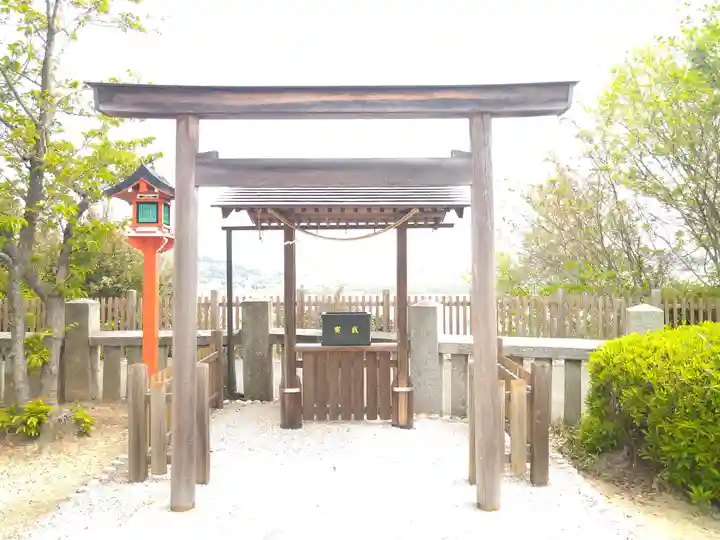 柏島神社の末社・摂社