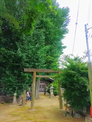 川原欠社の鳥居