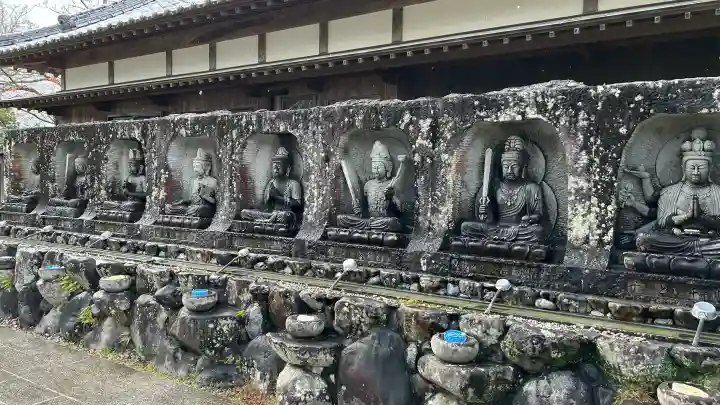 観自在寺の{uncategorized: "未分類", other: "その他", undefined: "問題あり", building: "その他建物", grave: "お墓", sacred_gate: "鳥居", guardian: "狛犬", statue: "像", buddha: "仏像", history: "歴史", nature: "自然", garden: "庭園", animal: "動物", pagoda: "塔", temizu: "手水舎", mountain_gate: "山門・神門", sanctuary: "本殿・本堂", subordinate: "末社・摂社", art: "芸術", scenery: "景色", jizo: "地蔵", ema: "絵馬", goshuin: "御朱印", omikuji: "おみくじ", items: "授与品その他", amulet: "お守り", goshuincho: "御朱印帳", eats: "食事", festival: "お祭り", votive_dance: "神楽", shichigosan: "七五三参", wedding: "結婚式", experience: "体験その他", initially: "初詣", around: "周辺", anti_infection: "感染症対策"}