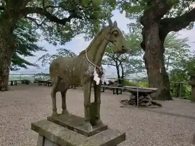男女神社の狛犬
