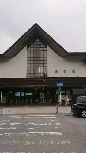 鶴岡八幡宮の周辺