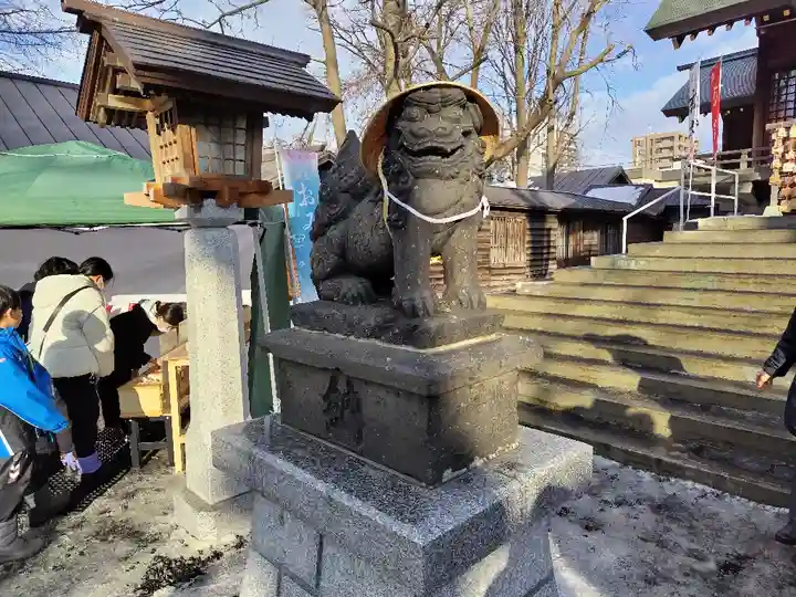 札幌諏訪神社の狛犬