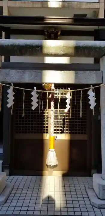 豊潤稲荷神社の本殿・本堂