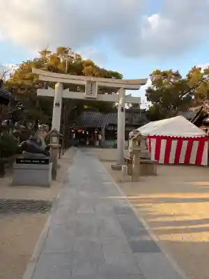 茅渟神社の{uncategorized: "未分類", other: "その他", undefined: "問題あり", building: "その他建物", grave: "お墓", sacred_gate: "鳥居", guardian: "狛犬", statue: "像", buddha: "仏像", history: "歴史", nature: "自然", garden: "庭園", animal: "動物", pagoda: "塔", temizu: "手水舎", mountain_gate: "山門・神門", sanctuary: "本殿・本堂", subordinate: "末社・摂社", art: "芸術", scenery: "景色", jizo: "地蔵", ema: "絵馬", goshuin: "御朱印", omikuji: "おみくじ", items: "授与品その他", amulet: "お守り", goshuincho: "御朱印帳", eats: "食事", festival: "お祭り", votive_dance: "神楽", shichigosan: "七五三参", wedding: "結婚式", experience: "体験その他", initially: "初詣", around: "周辺", anti_infection: "感染症対策"}