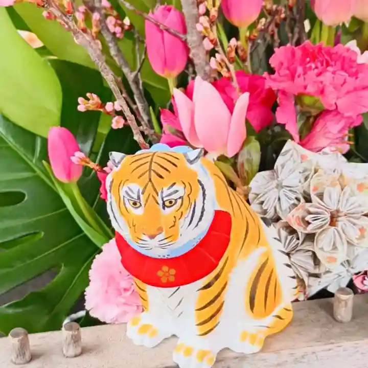 彌彦神社 (伊夜日子神社)の像