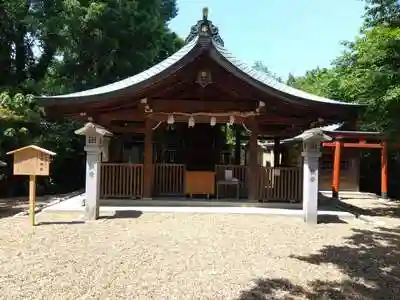 名次神社の本殿