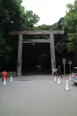 熱田神宮の鳥居