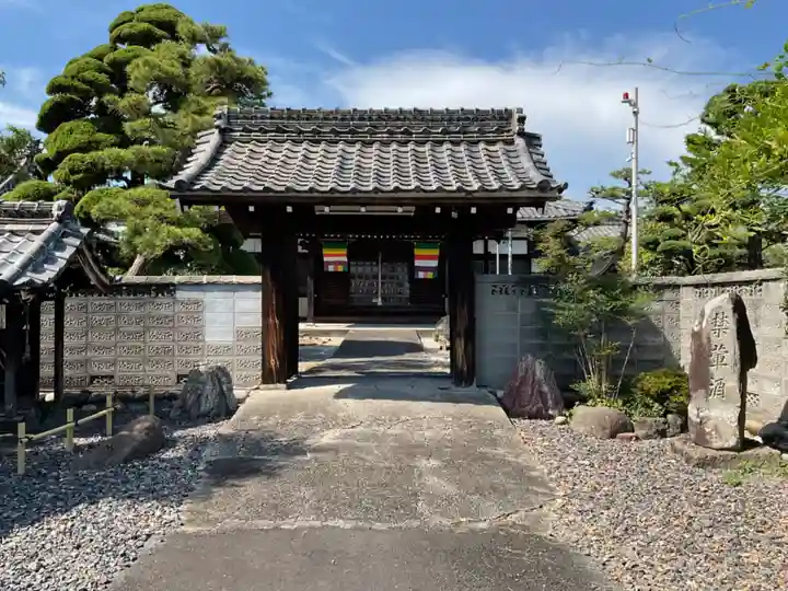 康勝寺の山門・神門